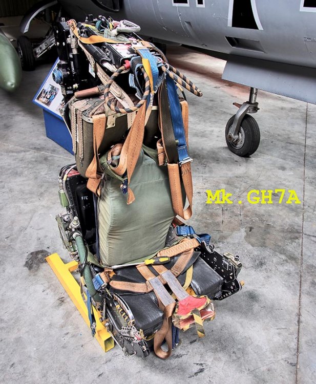 Martin-Baker_Mk_GH7A_Ejection_seat_F-4_photo_2.jpg